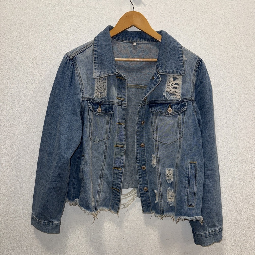 Denim Distressed Women's Jean‎ Jacket Size XL Jacket Medium Blue